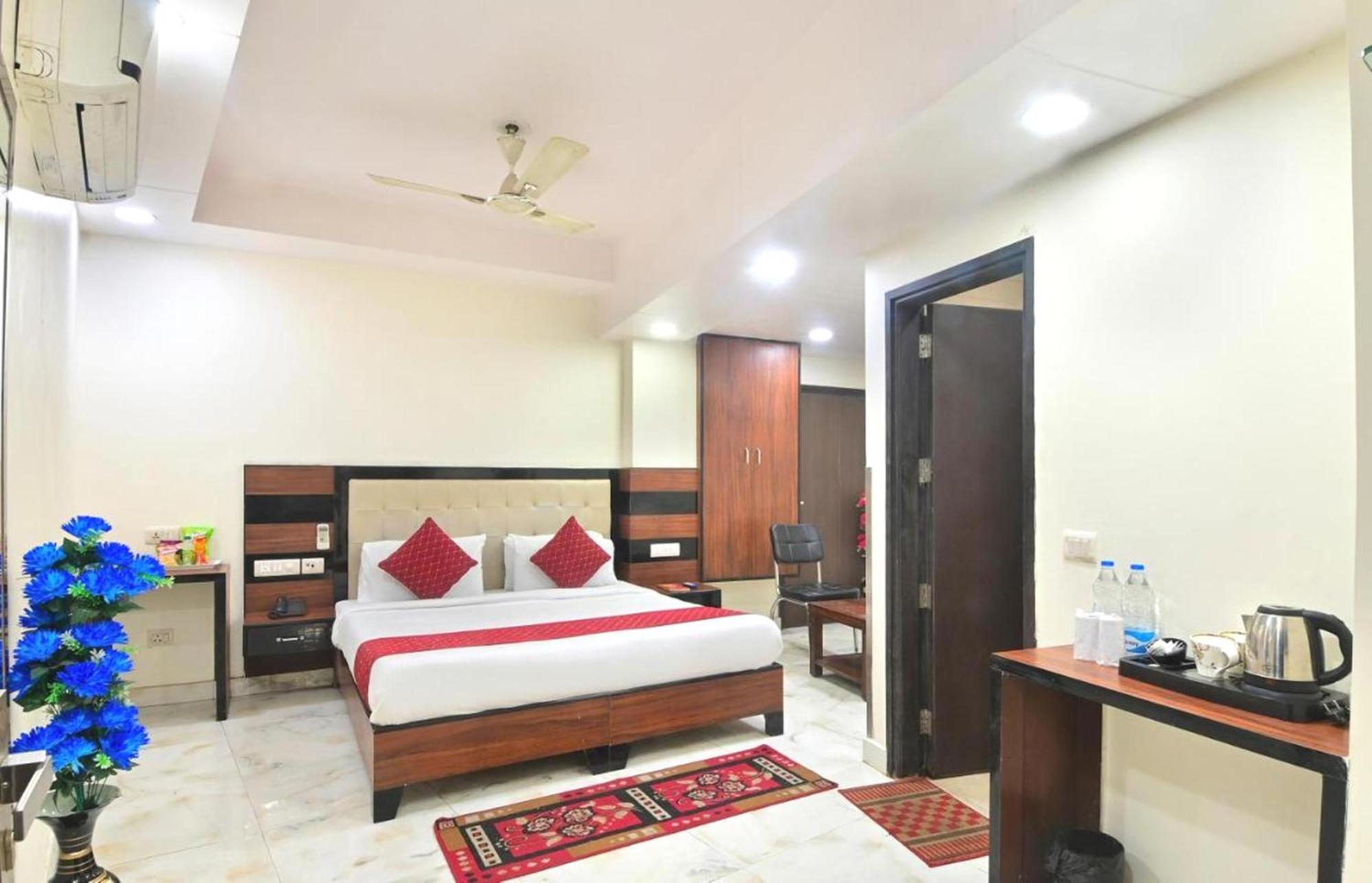 Hotel Emporio View - New Delhi Railway Station - Paharganj Kültér fotó