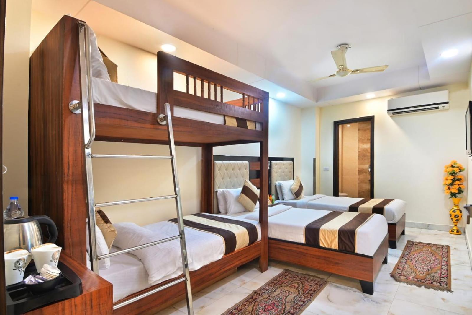 Hotel Emporio View - New Delhi Railway Station - Paharganj Kültér fotó